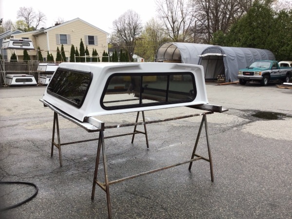 Ranch Sierra for 2021 - 2025 Ford F-150 in YZ white with Side opening glass doors