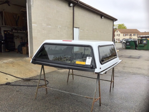 Ranch Sierra for 2021 - 2025 Ford F-150 in YZ white with Side opening glass doors