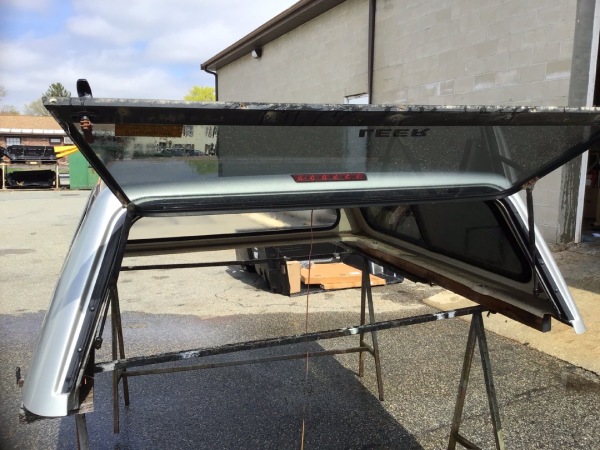 USED CHEVROLET SILVERADO 1500 2014-2018 5.8' IN SILVER