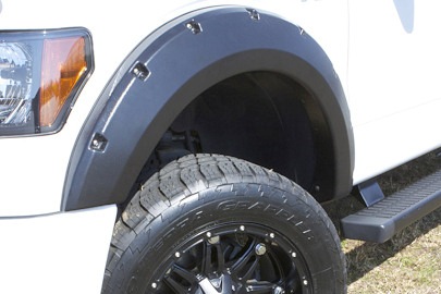 LUND Fender Flares